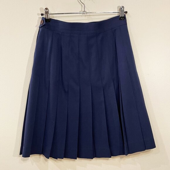 2/$40 EUC Vintage 100% Wool Pleated Mini Skirt Navy Blue 6-8 fit, Medium - Picture 2 of 5